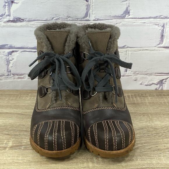 UGG Alasdair Waterproof Wedge Ankle Boots Women's Size 8 Brown Leather Lace Up - Picture 2 of 10